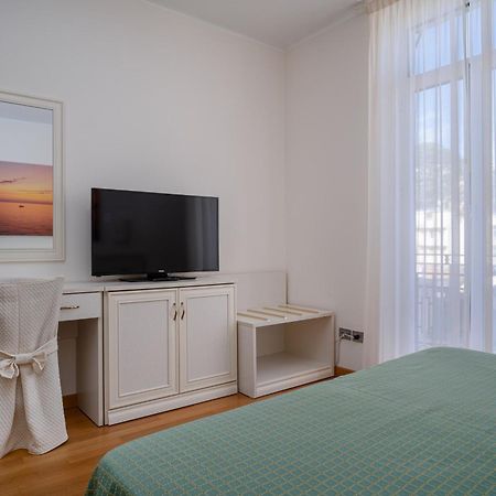 Lido Resort Finale Ligure Εξωτερικό φωτογραφία