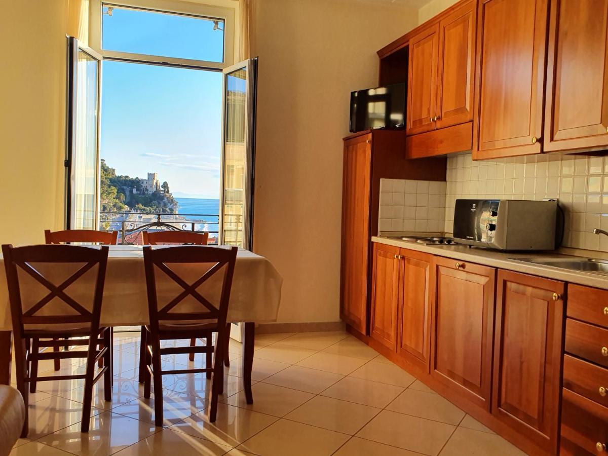 Lido Resort Finale Ligure Εξωτερικό φωτογραφία