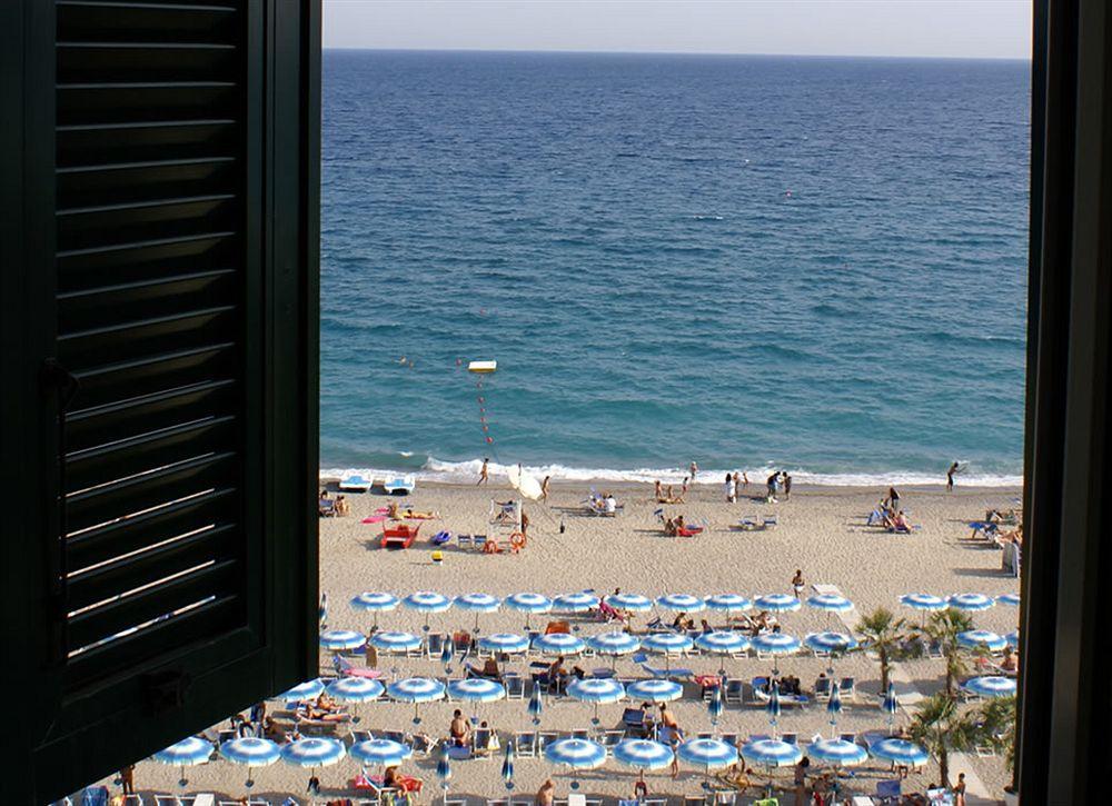 Lido Resort Finale Ligure Εξωτερικό φωτογραφία